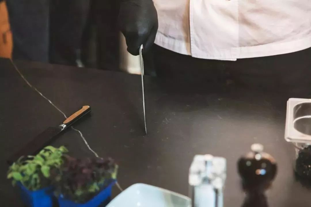 一篇文章让你了解岩板施工工艺